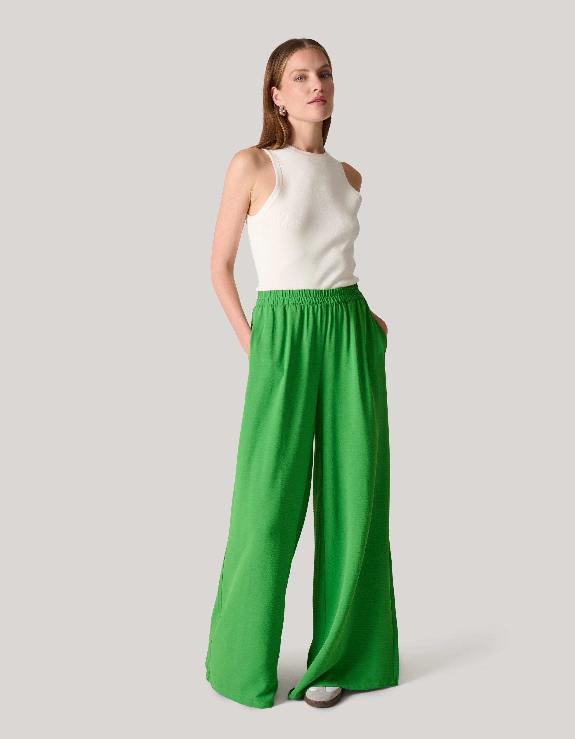 broek-groen-dames-142tpx-1.jpg