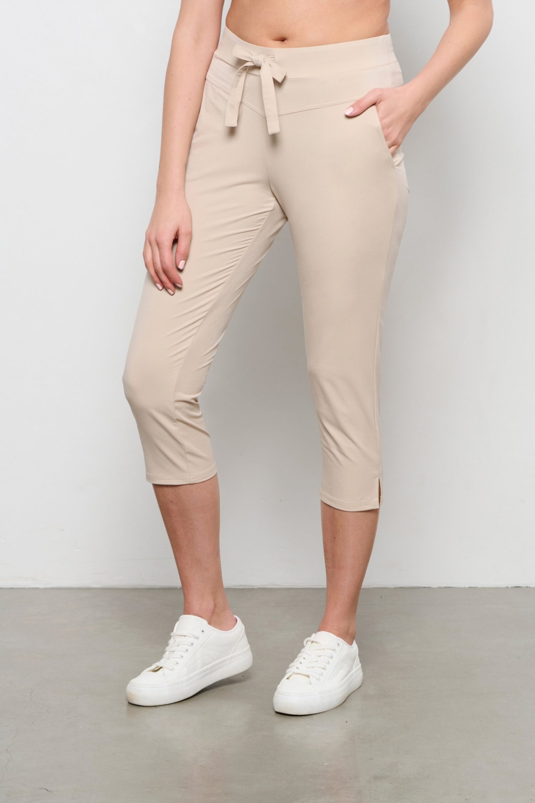 dames-capri-broek-179acg-1.jpg
