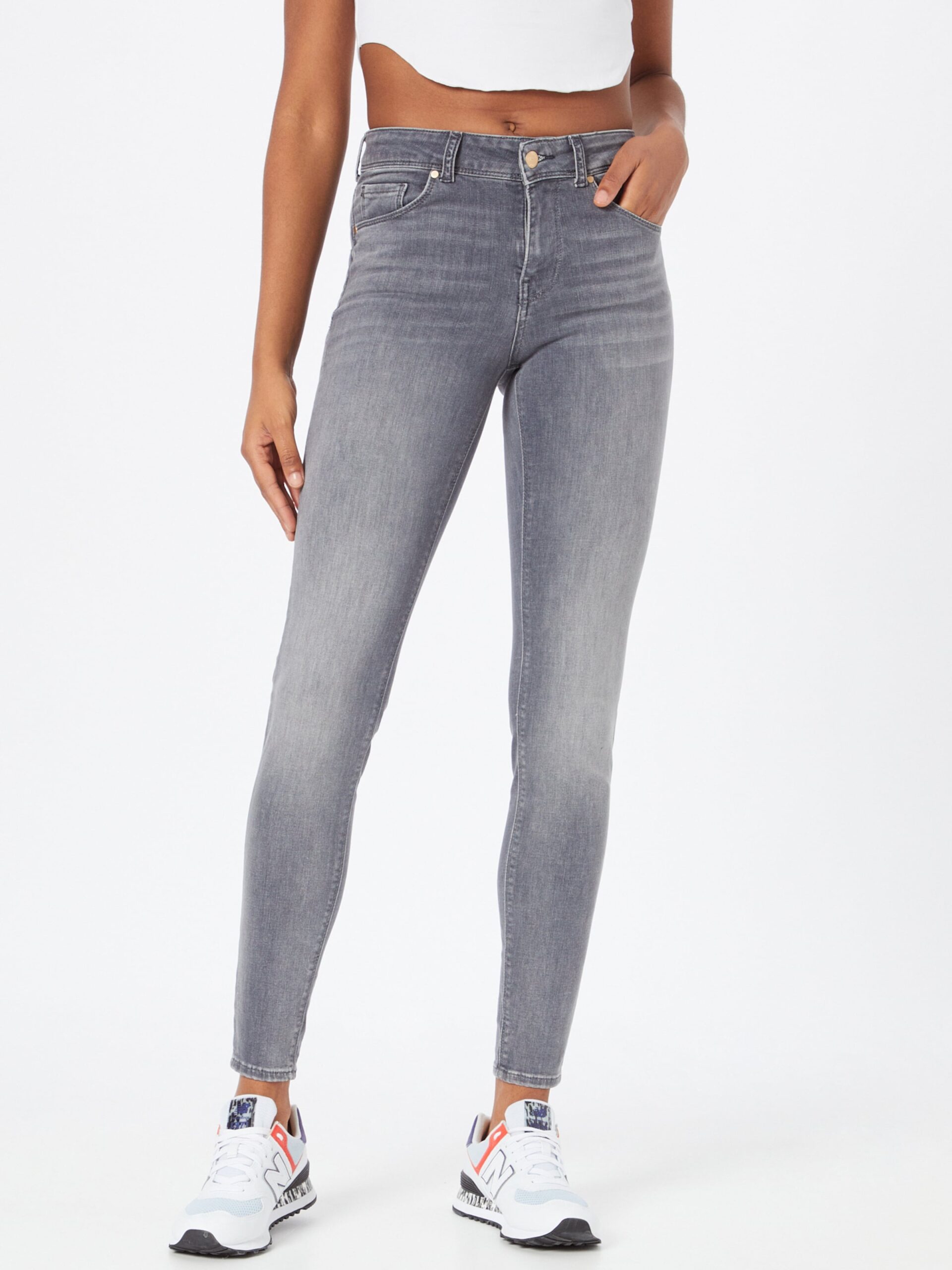 grijze-dames-jeans-657yjv-1.jpg