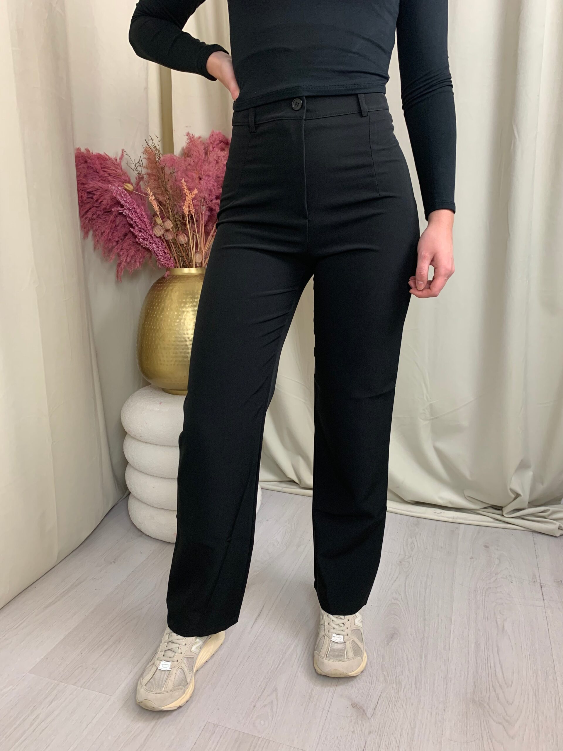 zwarte-dames-pantalon-105hrb-1.jpg